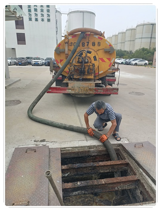 港北隔油池清掏