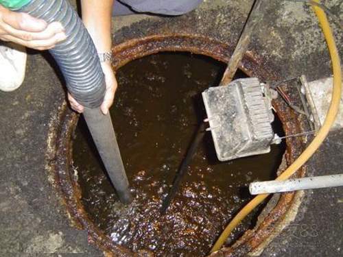 港北隔油池清理