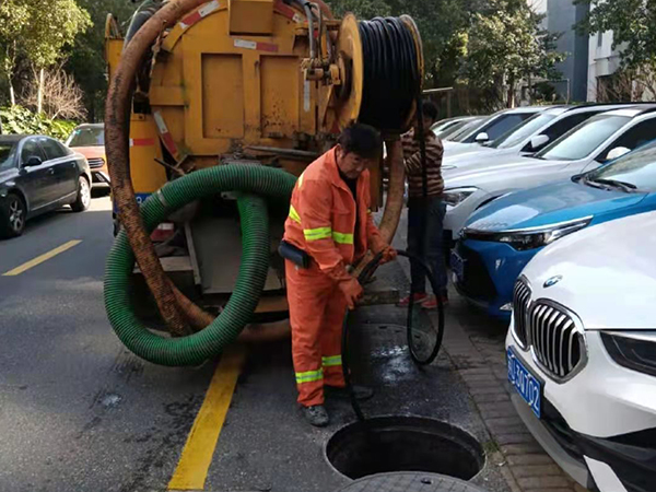 港北排污管道清淤